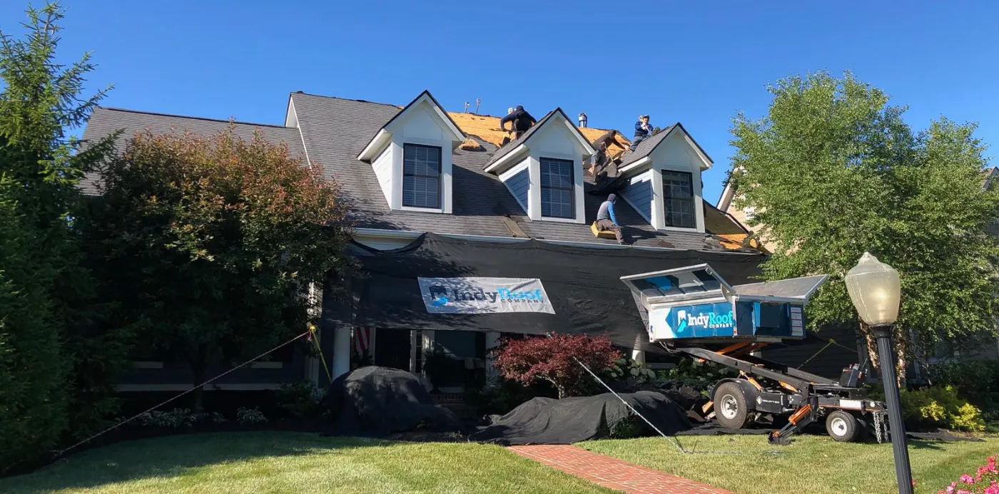 Emergency tarping on a Pendleton roof